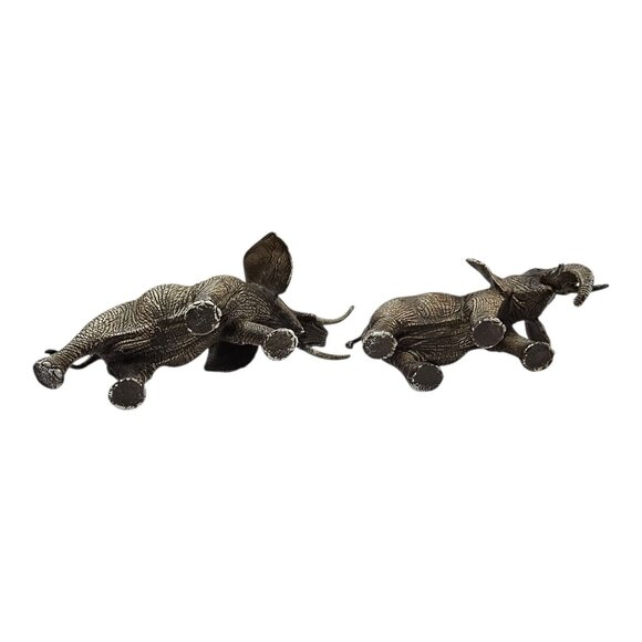 Schleich African Elephants Bull Cow Wild Life Figures Hand Painted Realistic Toy - Picture 8 of 12